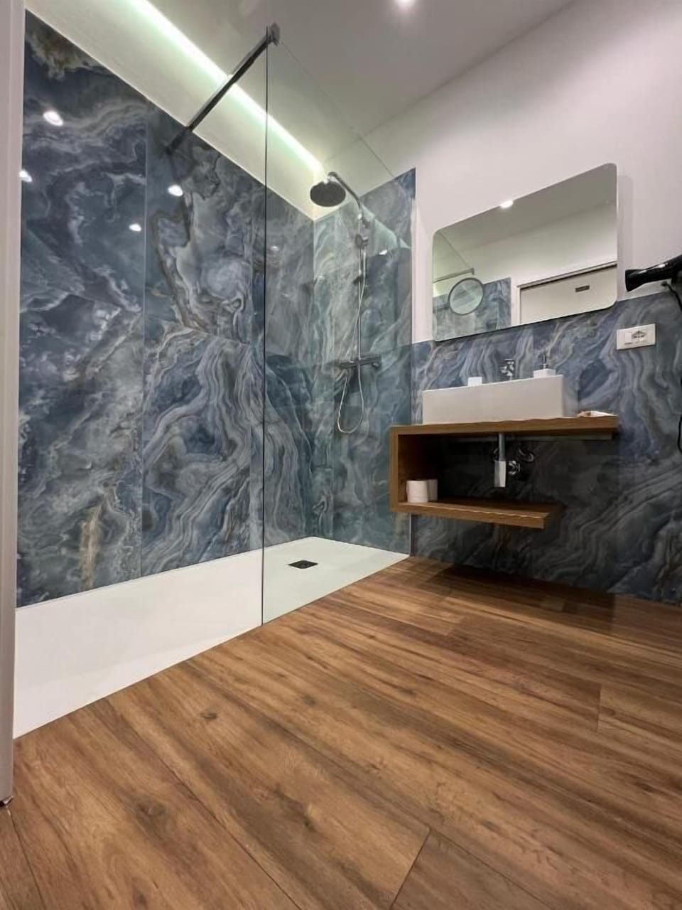 Deluxe Double Room, Sea View | Bathroom | Bidet