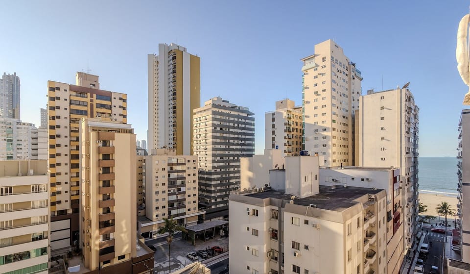 Basic Apartment | Exterior