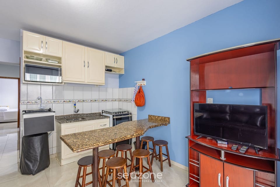 Basic Apartment | Private kitchen