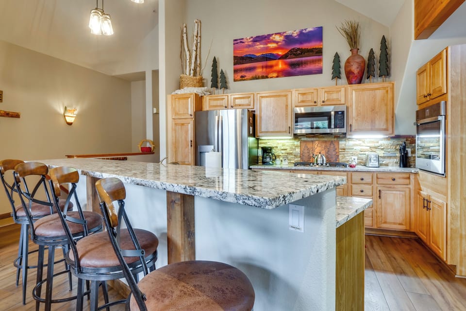 Kitchen | Drip Coffee Maker | Toaster