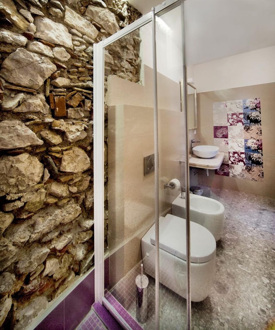 Porta Di Mezzo Luxury suites and rooms Townhouse in Taormina
