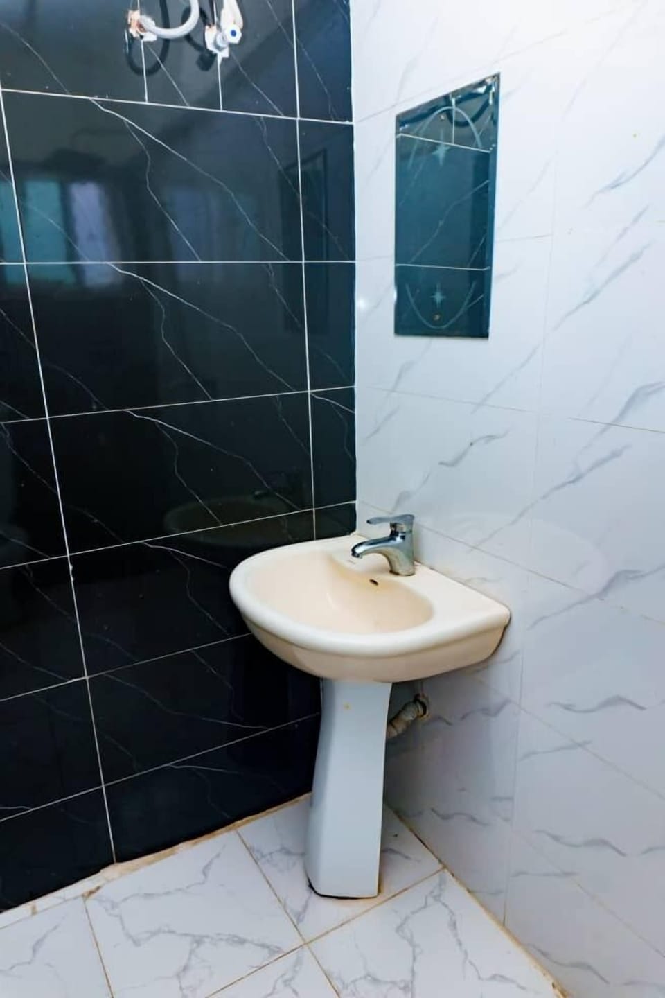 Double Room | Bathroom | Separate tub and shower, slippers, soap, shampoo