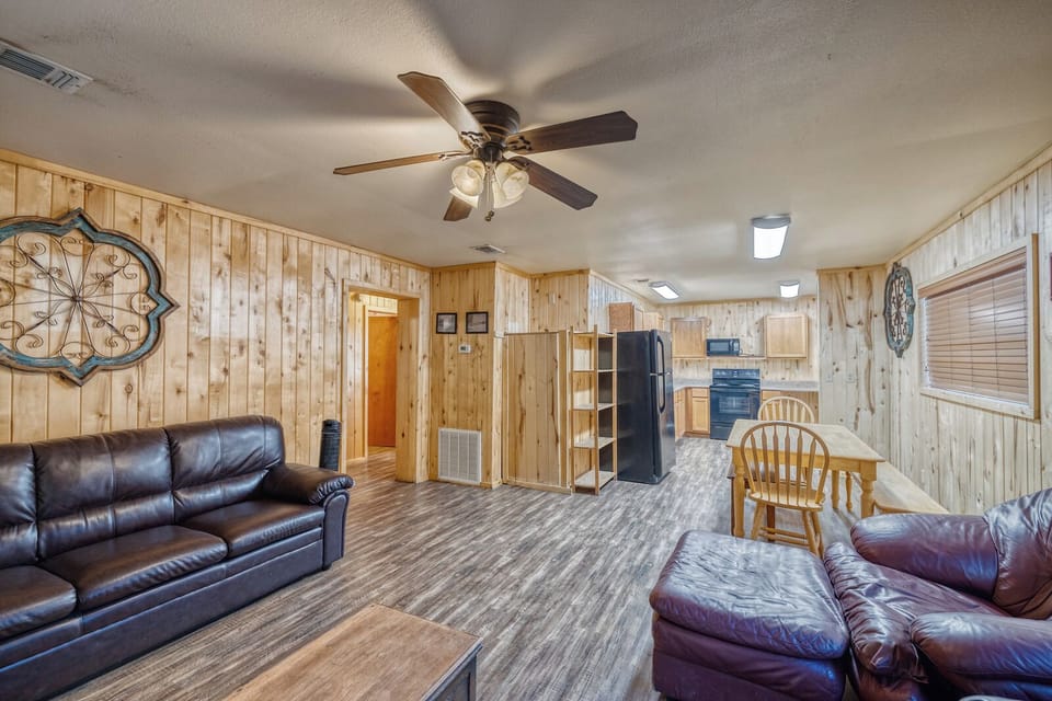 Living and kitchen