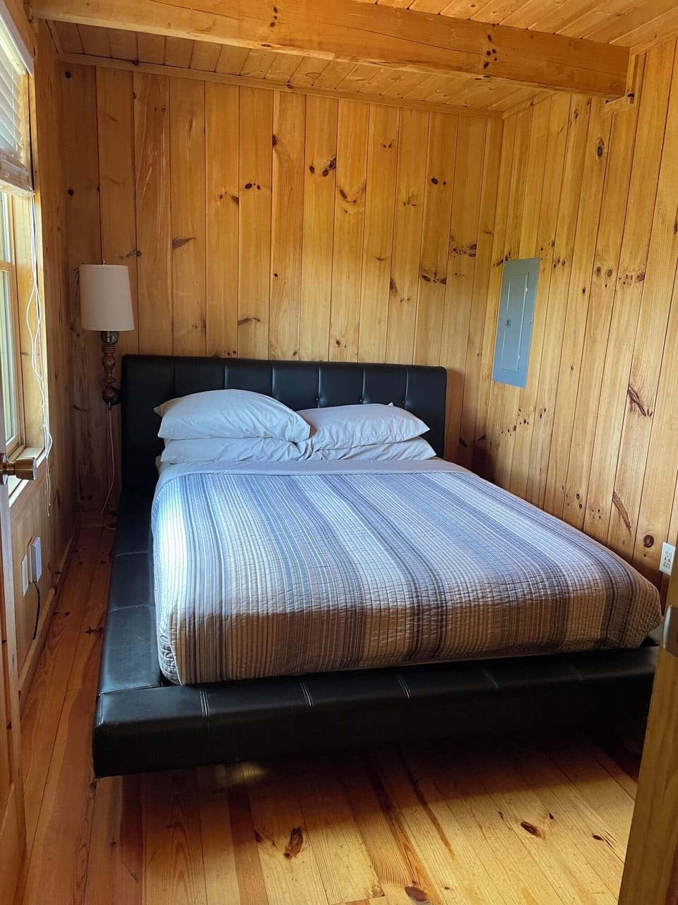 Queen Bed