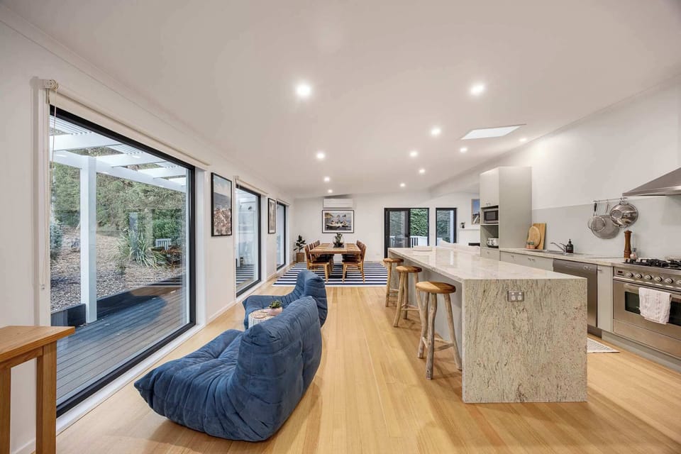 Open Kitchen Living 