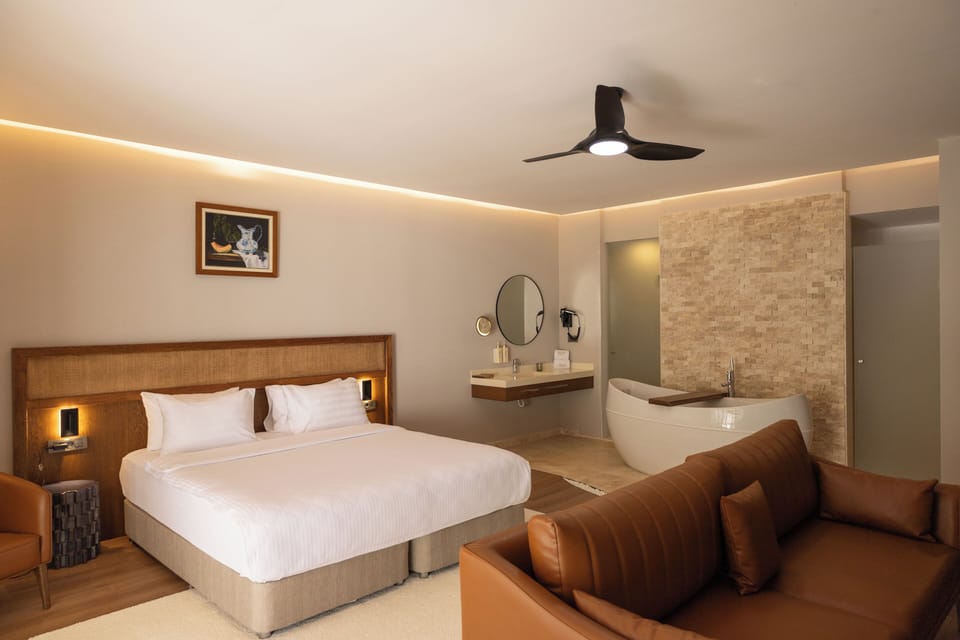 Garden Premium Deluxe Oda ( Jakuzili ) | Premium bedding, in-room safe, blackout drapes, free WiFi