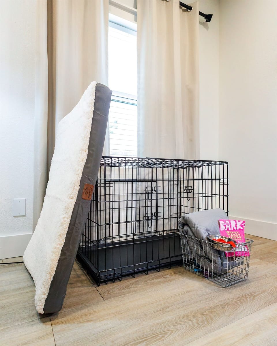 Dog-friendly stay with kennel, bed & goodies