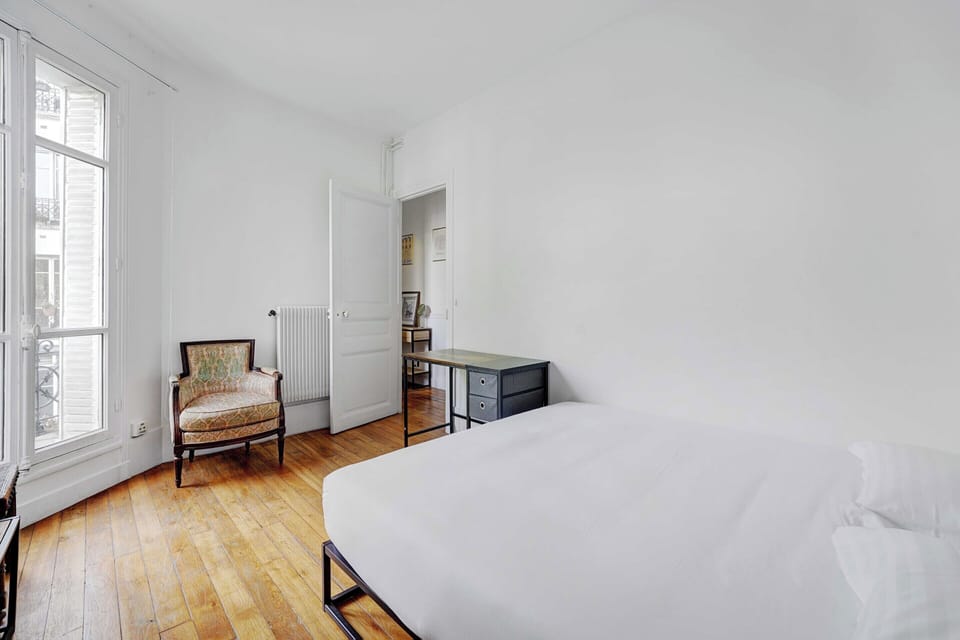 Apartment | 1 bedroom, laptop workspace, iron/ironing board, bed sheets