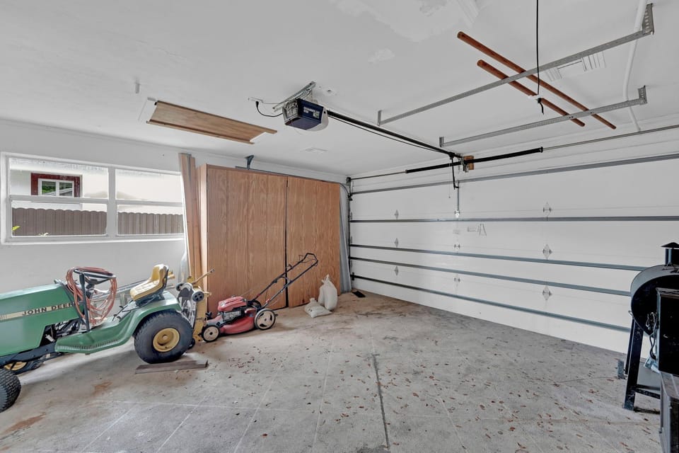 2 car garage at your vacation home
