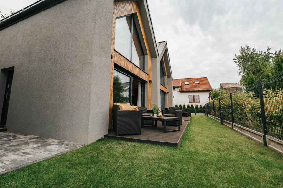 House | Exterior