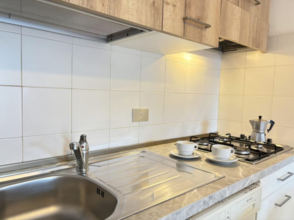 Apartment, 1 Bedroom, Balcony, City View | Interior