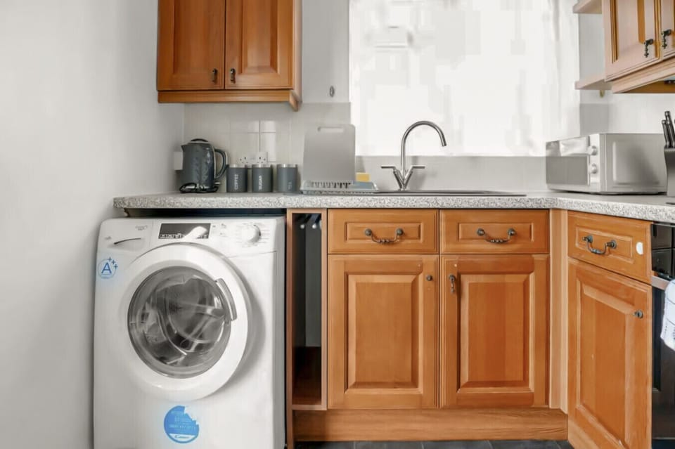 Washing machine and kitchen essentials