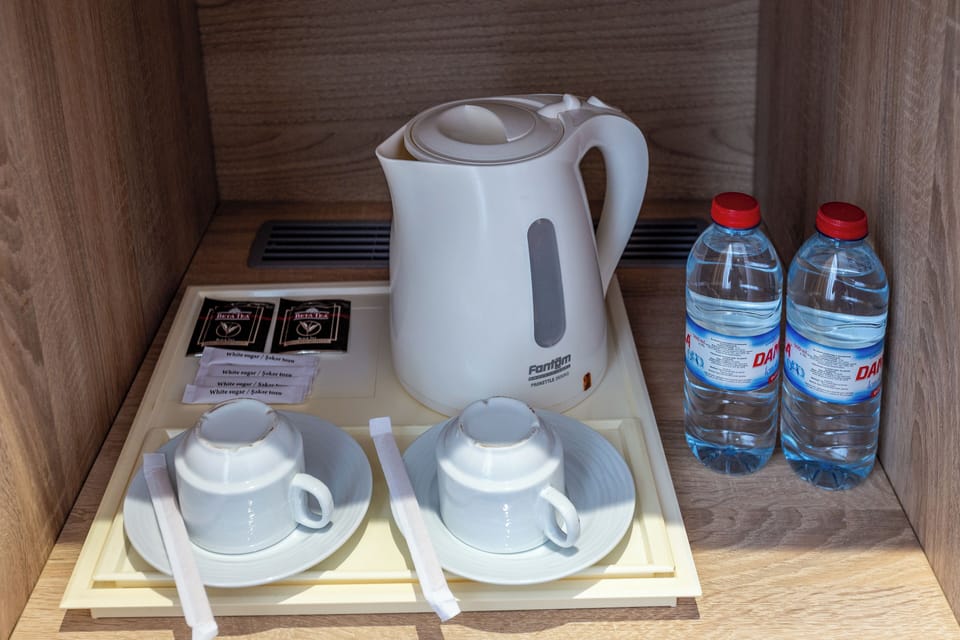 Standard Double or Twin Room | In-room safe, desk, laptop workspace, free WiFi