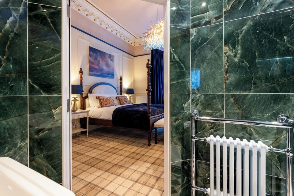 Premium Double Room - Self Served | Bathroom | Shower, free toiletries, hair dryer, towels