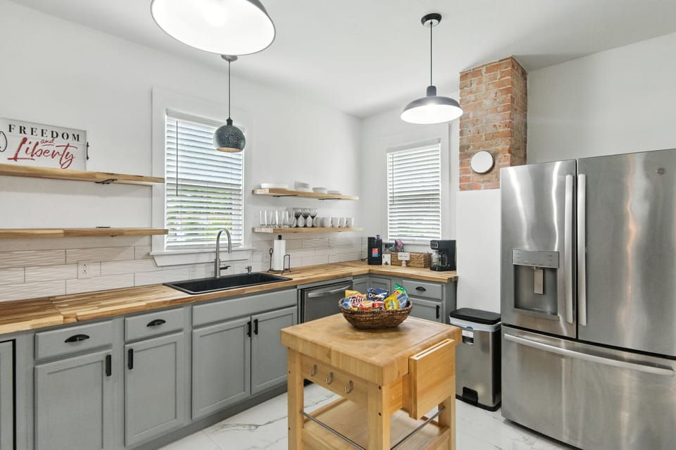 Indoors, Kitchen, Appliance, Refrigerator, Sink