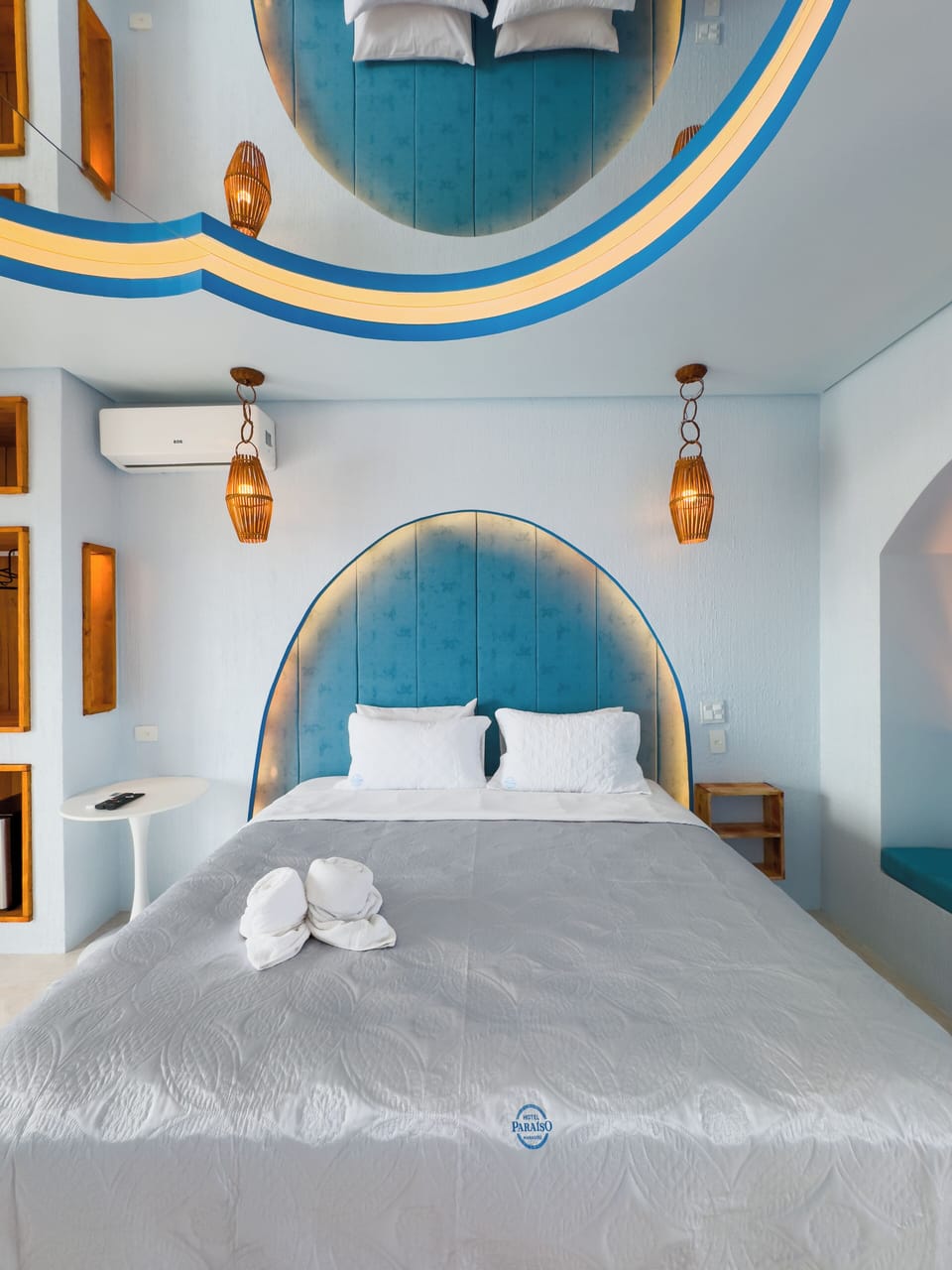 Deluxe Suite, Balcony, Sea View | WiFi (free)