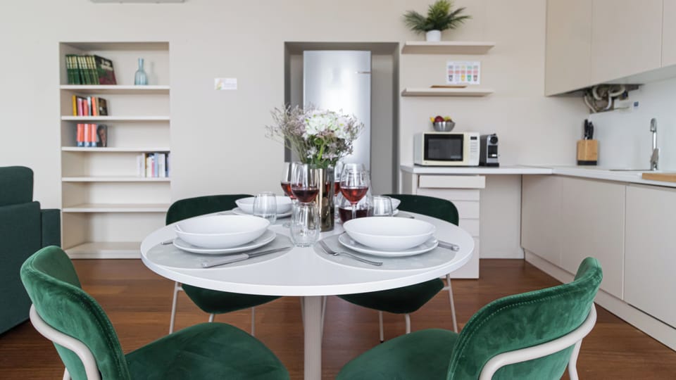 Apartment (1 Bedroom) | Interior
