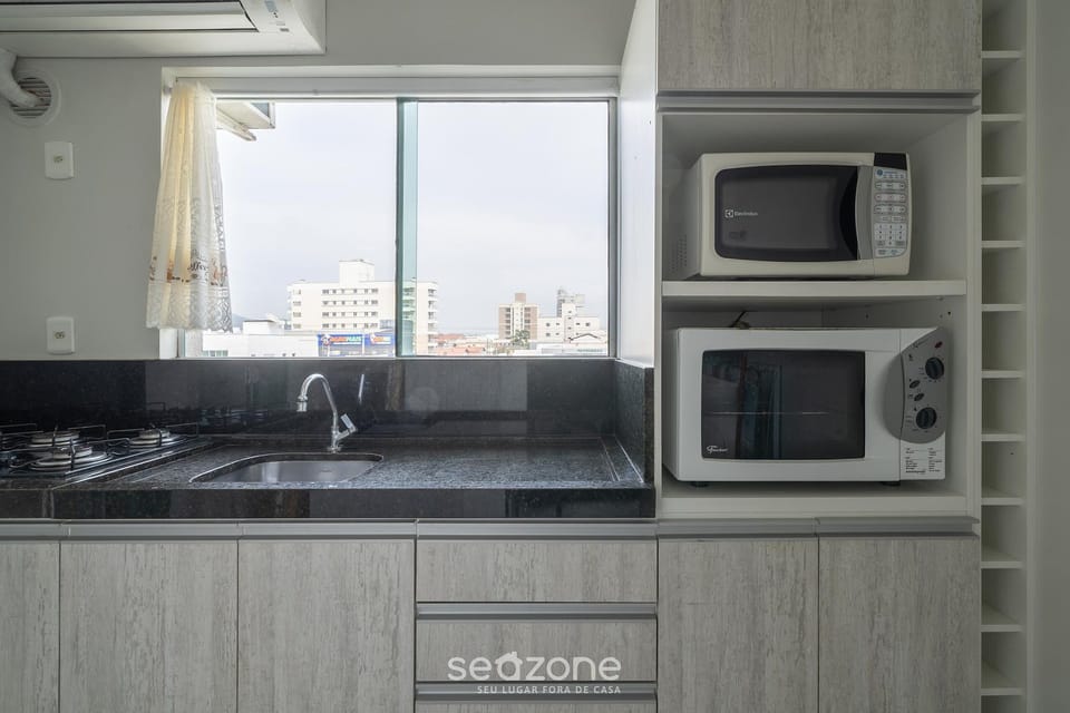 Basic Apartment | Private kitchen