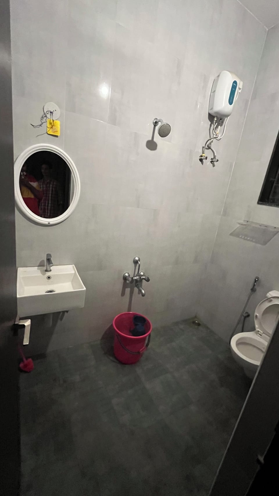 Shower, towels, soap, shampoo