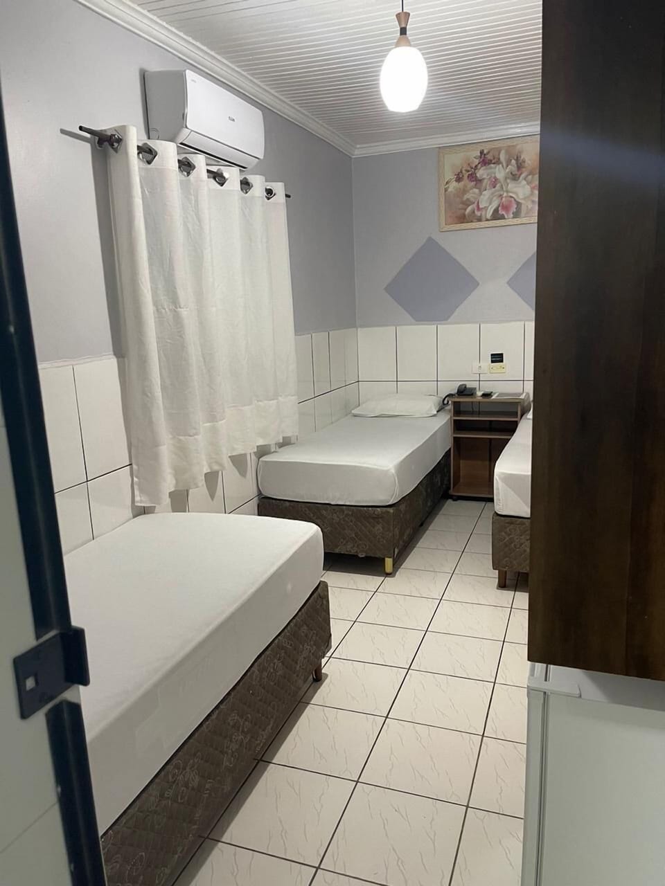 Triple Room | Free WiFi, bed sheets
