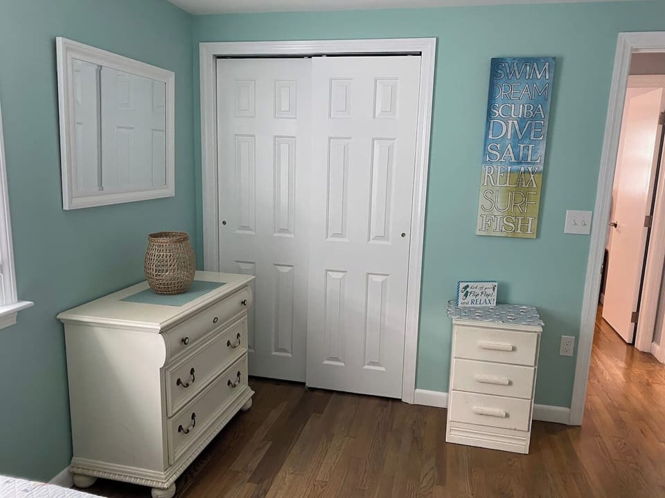 2nd Bedroom