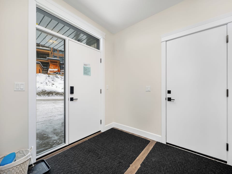 Interior Entryway