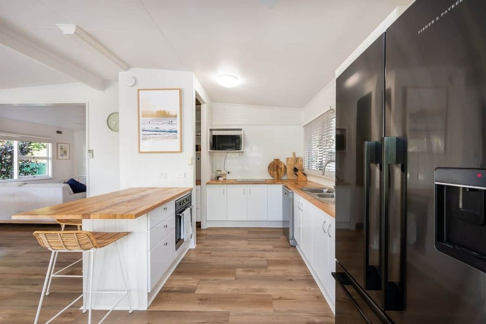 House: Kitchen