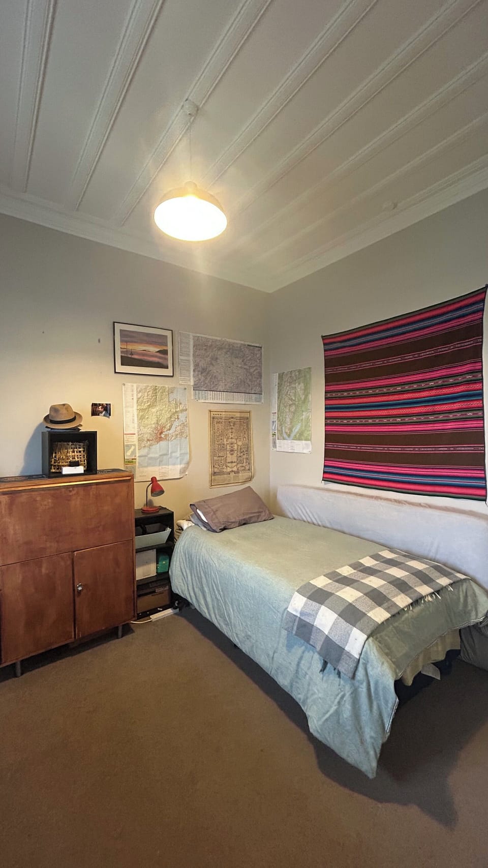 Single bedroom