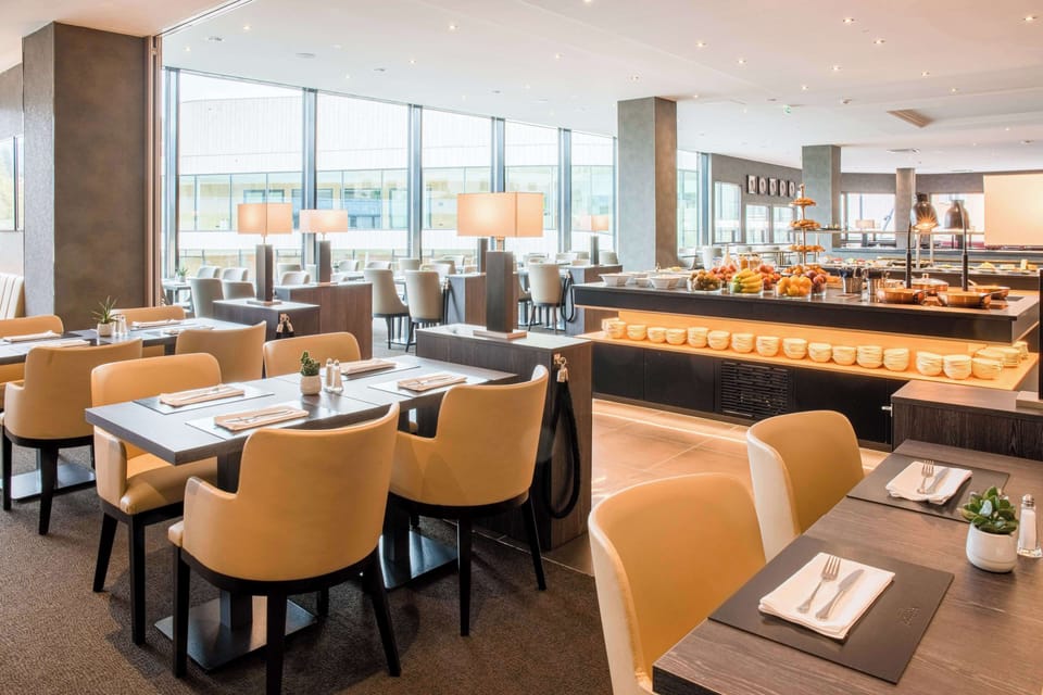 Daily buffet breakfast (EUR 22.50 per person)