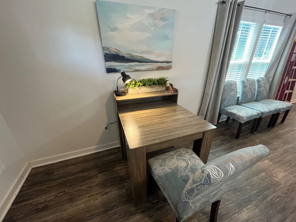 Gather around the table for meals that turn into late night chats. Our desk expands, with table leaves, to accommodate 4 guests.