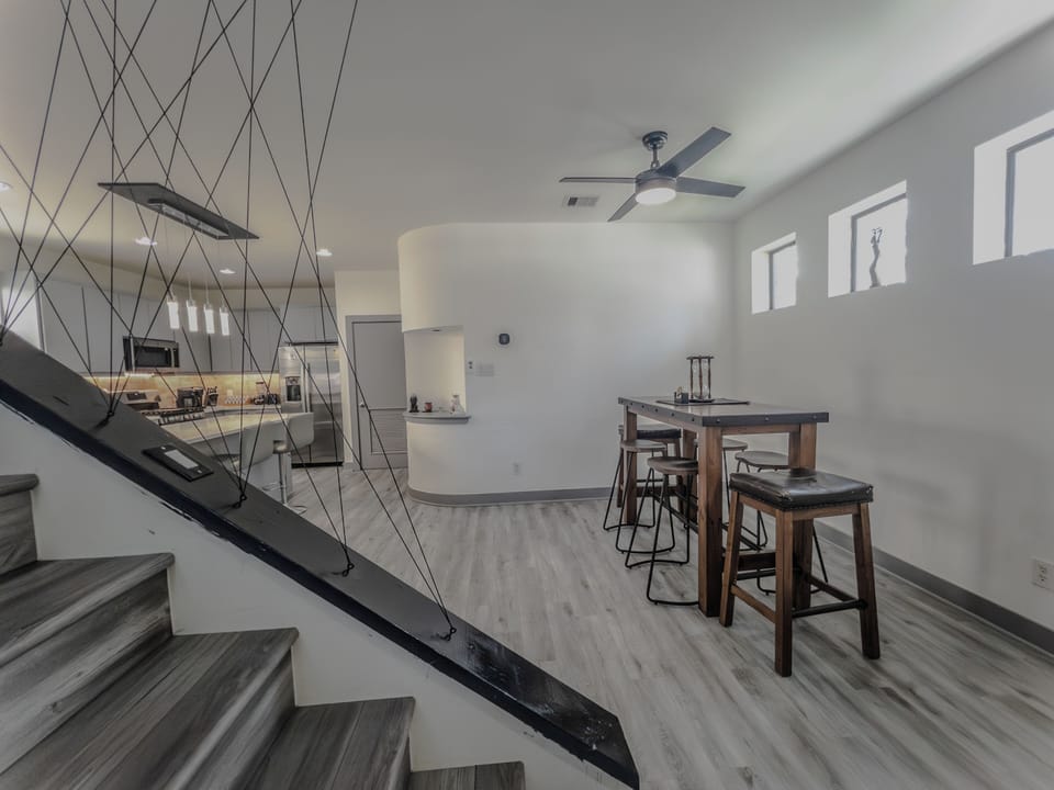 Dining room 2