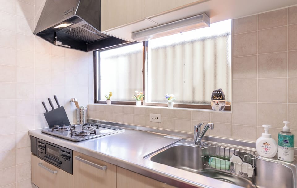 Comfort Villa, Non Smoking, Balcony | Private kitchen | Fridge, microwave, stovetop, rice cooker