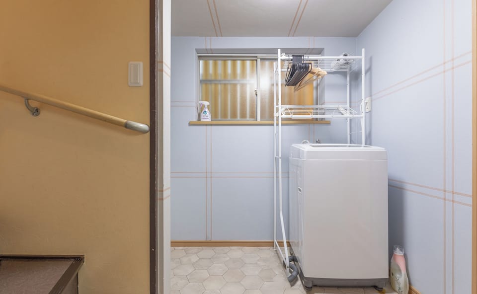 Comfort Villa, Non Smoking, Balcony | Laundry