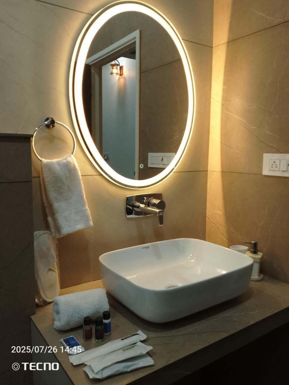 Standard Room | Bathroom | Shower, designer toiletries, slippers, bidet