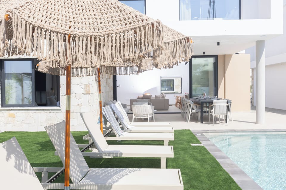 Villa, 5 Bedrooms, Private Pool, Garden View | Terrace/patio