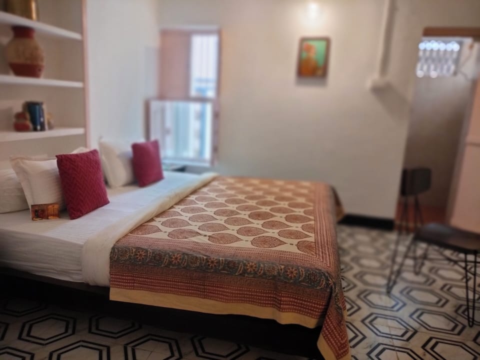 Deluxe Double Room | In-room safe, desk, laptop workspace, blackout drapes