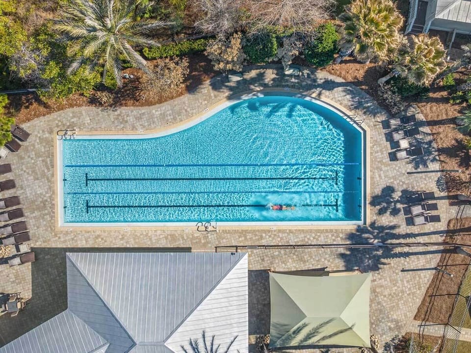 Lap Pool- Heated Seasonally