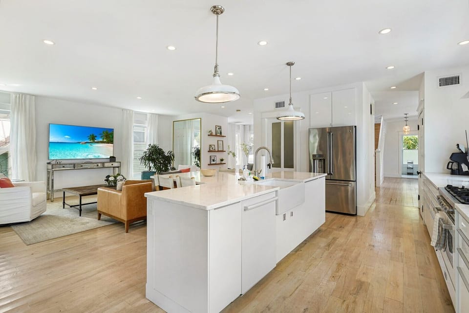 Open Floor Plan - Family/Kitchen/Dining Area