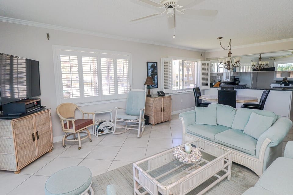 St. Augustine Beach Rentals Living Room