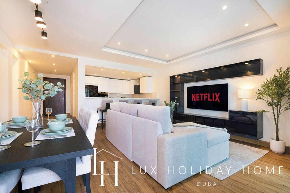 Apartment, Balcony, City View | Living area