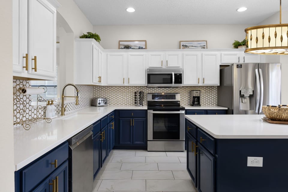 Fresh & Functional Kitchen with Counter Top