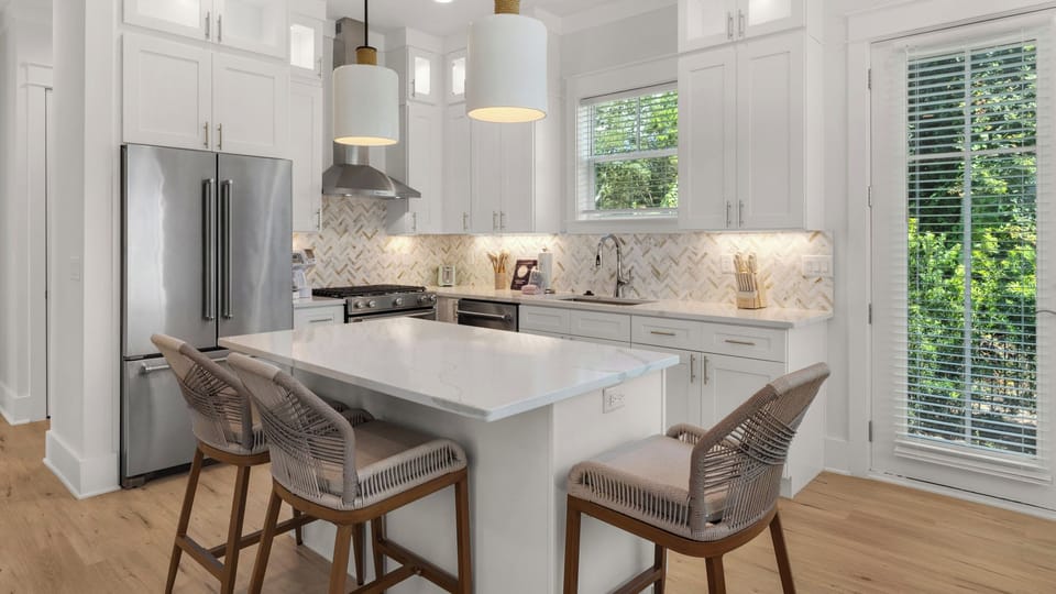Sunset on Sawgrass - Kitchen Area