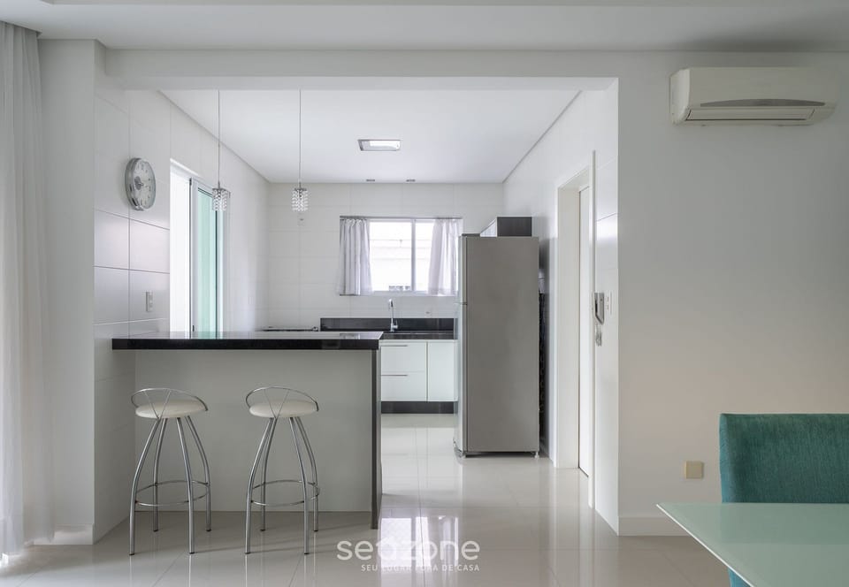 Basic Apartment | Private kitchen | Cookware/dishes/utensils