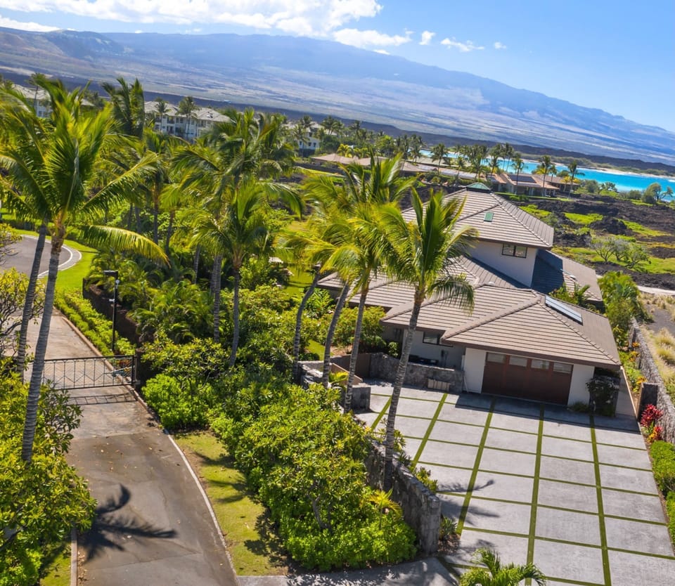Villa, Accessible | 5 bedrooms, Internet