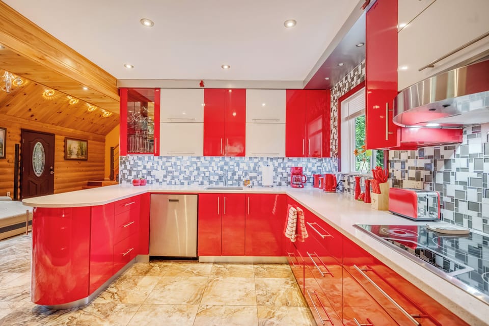 chefs kitchen modern newly renovated
