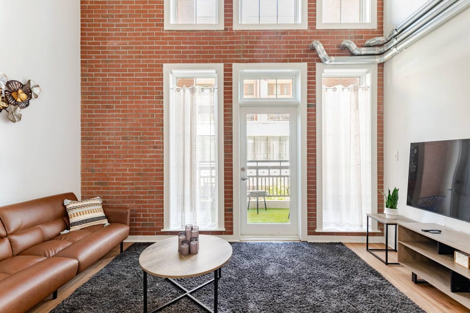 Open loft living space, stylish & perfect for relaxing