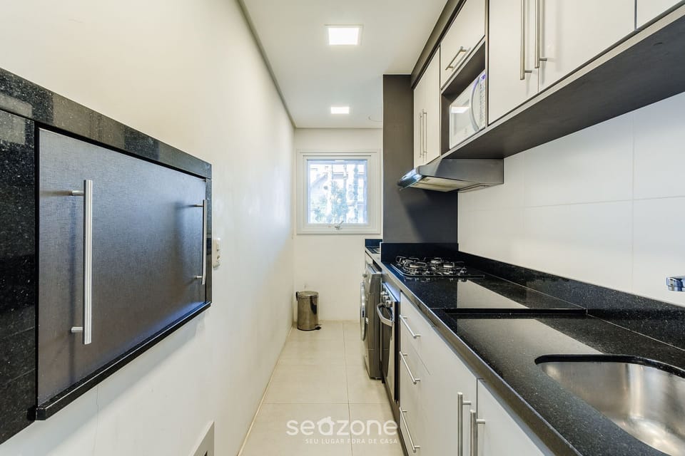 Basic Apartment | Private kitchen | Cookware/dishes/utensils