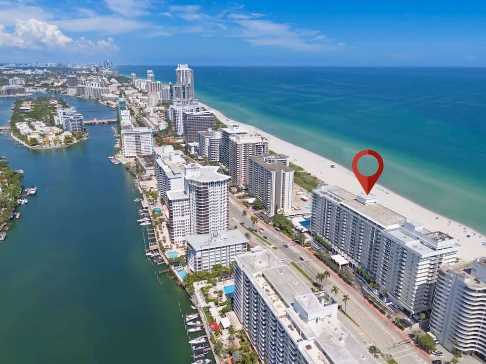Prime beachfront location. Stay steps from the sand in this high-rise condo with stunning ocean views. 