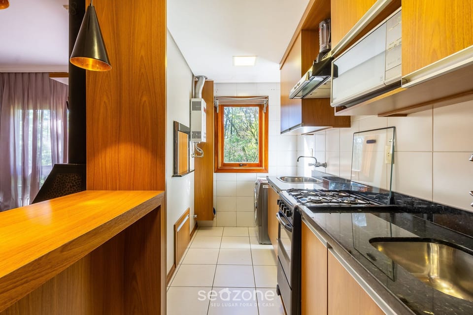 Basic Apartment | Private kitchen | Cookware/dishes/utensils
