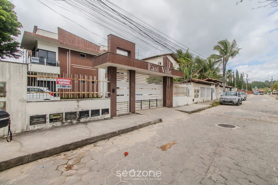 Basic Apartment | Exterior